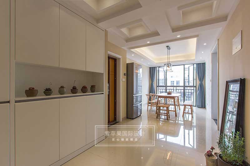 玄关装修实景图