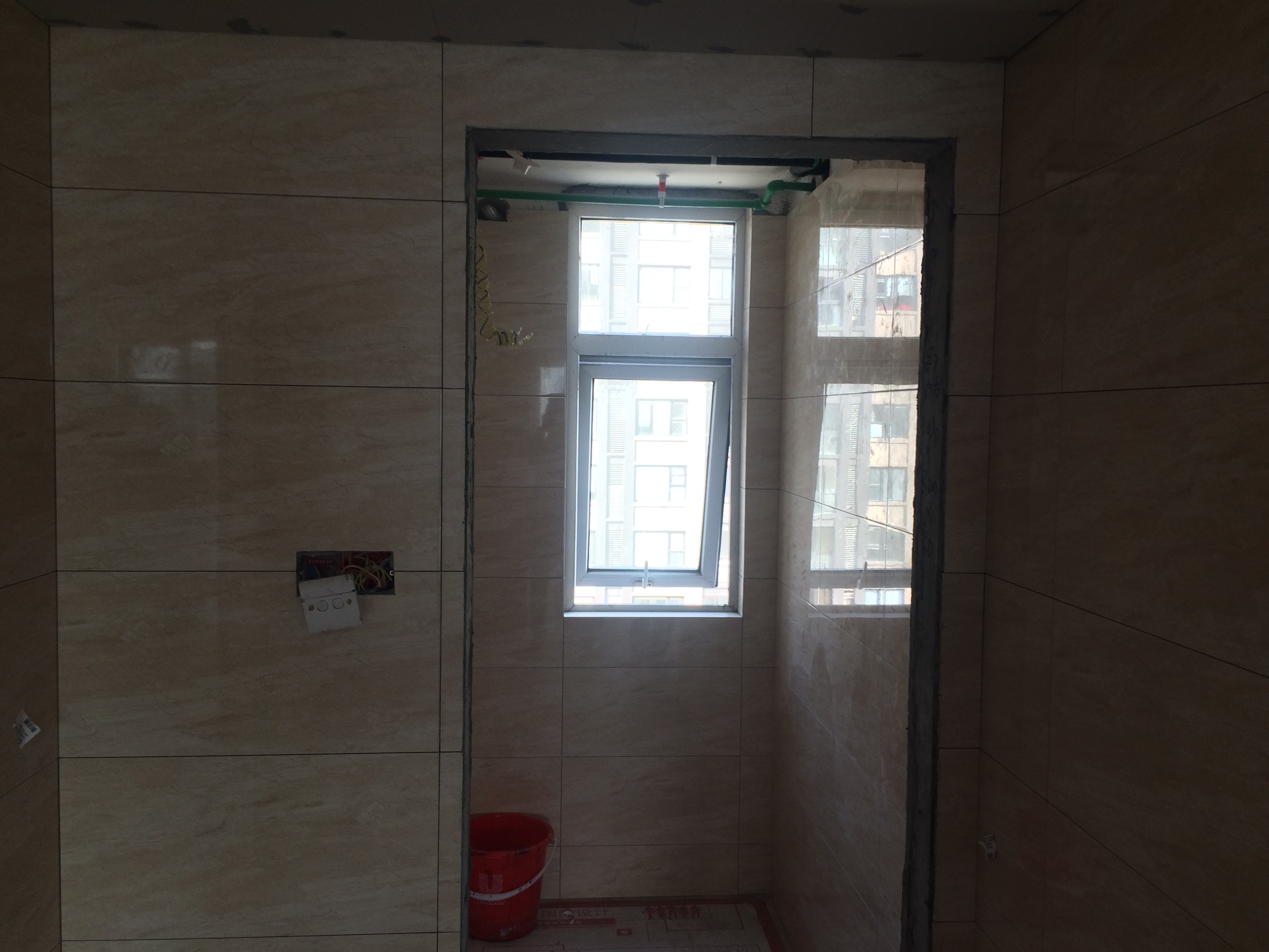  弘阳三万倾檀溪湾