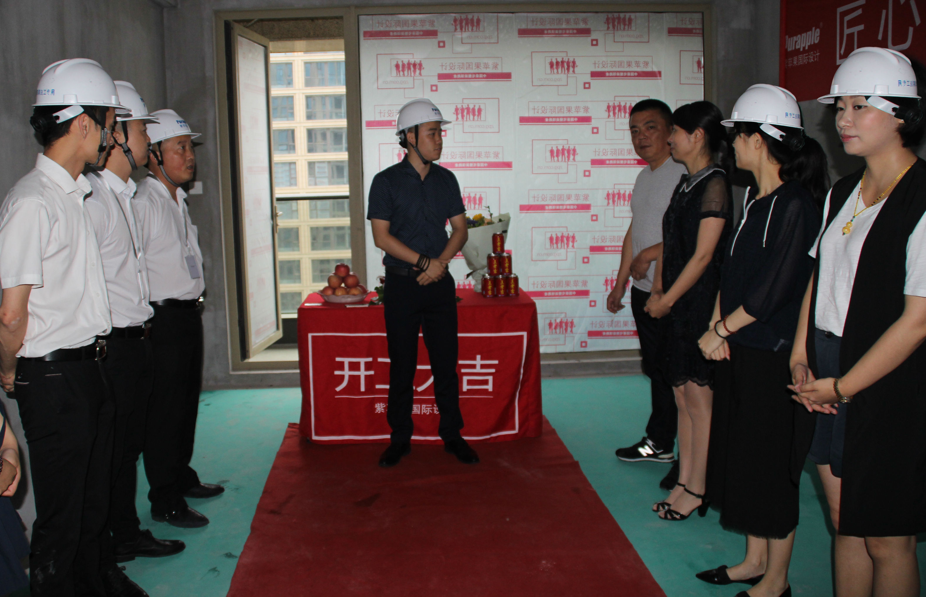 华西村别墅工地