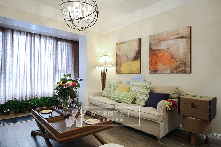 客厅装修实景图