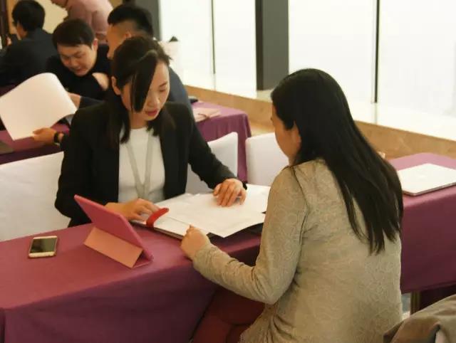 无锡紫苹果装饰